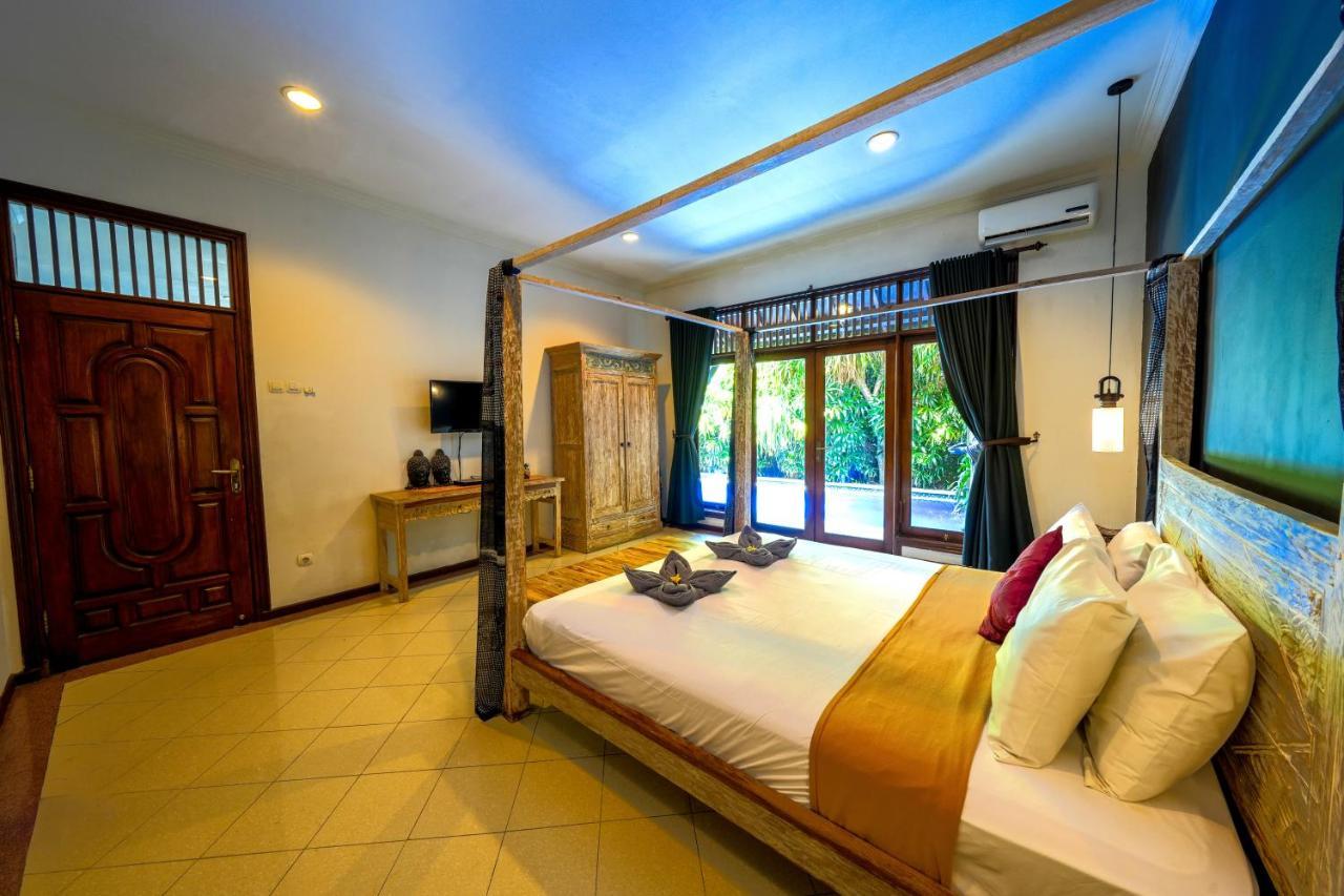 Villa Sanket - Kuta - 6 Bedrooms - 6 Bathrooms - Great Location エクステリア 写真